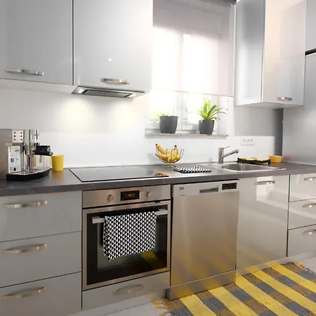 Holiday home Kuca Za Odmor Diraki R